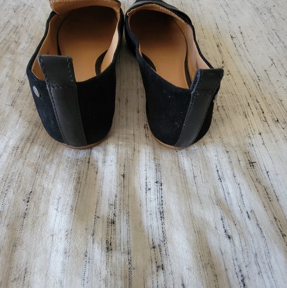 UGG Jonette Flat Pointe Toe - 7.5 - Picture 5 of 6